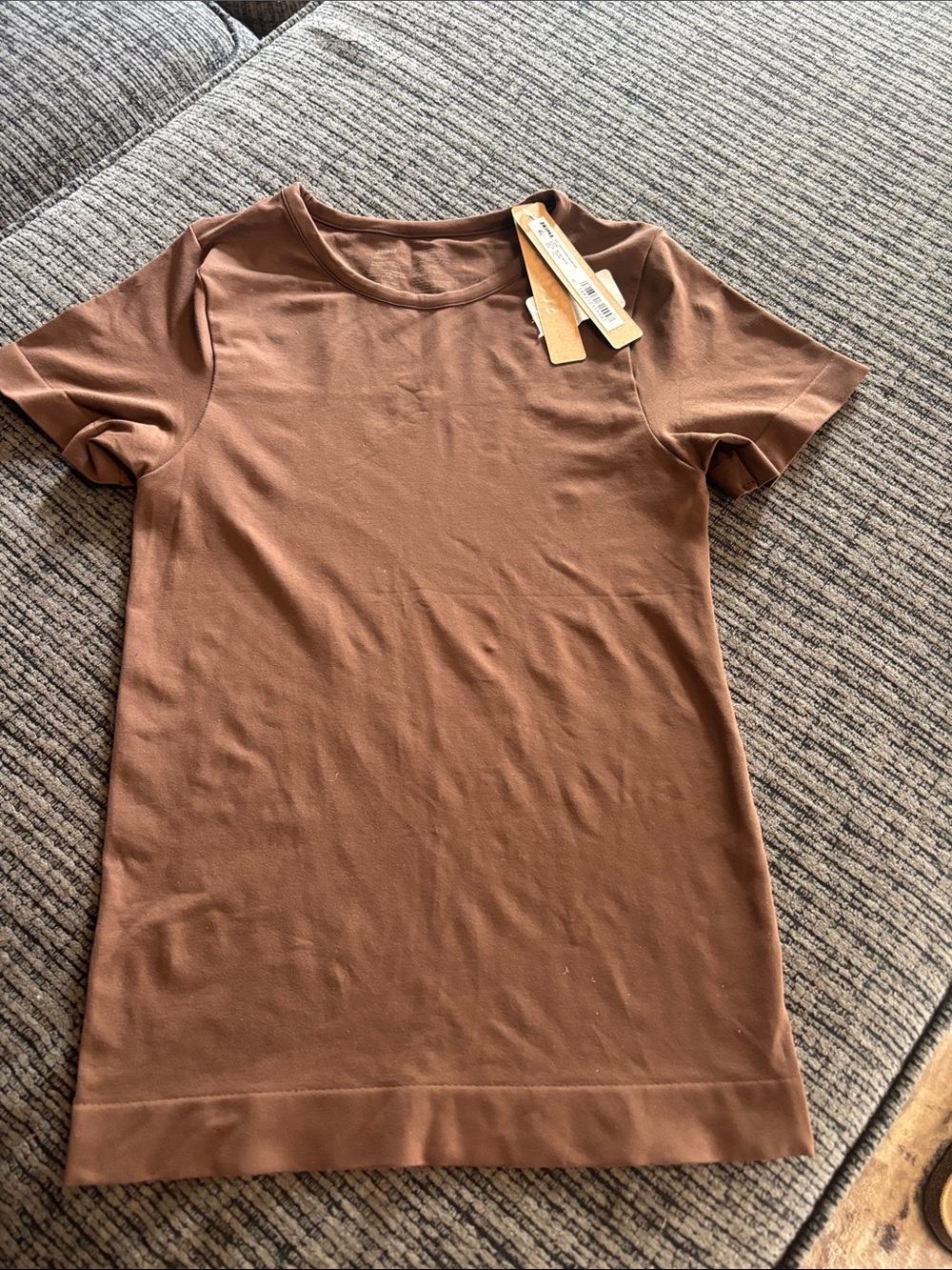 Skims soft smoothing seamless tshirt color cocoa size small
